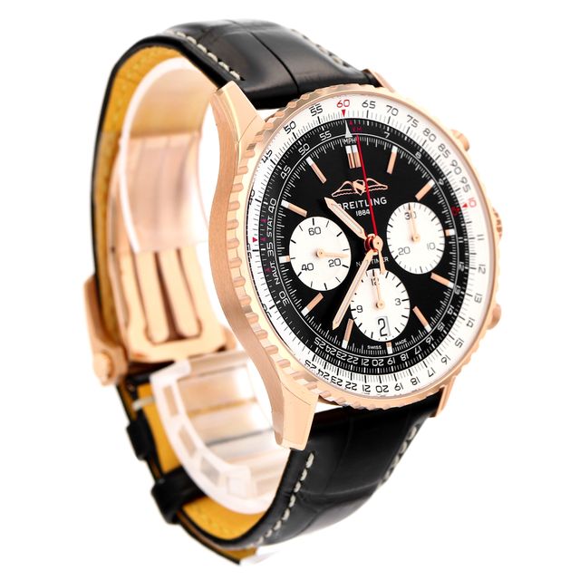 Breitling Navitimer B01 Chronograph 43 RB0138 Image 3